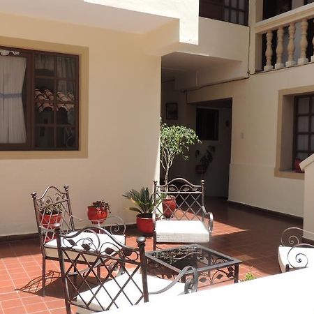 B&B Santa Cecilia ซูเกร ภายนอก รูปภาพ